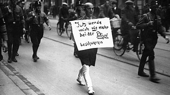 Süddeutsche Zeitung Photo / Scherl