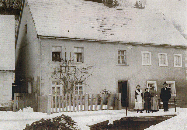 Die Kantorsgasse am Untermarkt um 1900: Hier wohnte und arbeitete in den 1930er-Jahren eine der zahlreichen Schneiderinnen Weidenbergs.