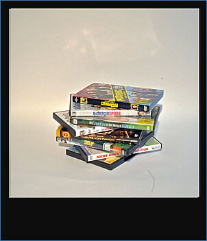 Aktuelle Filme werden gerne als DVDs gekauft, und bieten ein bis zwei Stunden gute Unterhaltung.