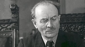 Ministerpräsident Dr. Wilhelm Hoegner